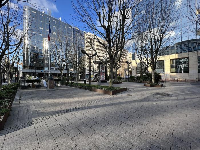 Levallois-Perret - Immobilier - CENTURY 21 Anatole France - Place_Maréchal_Juin