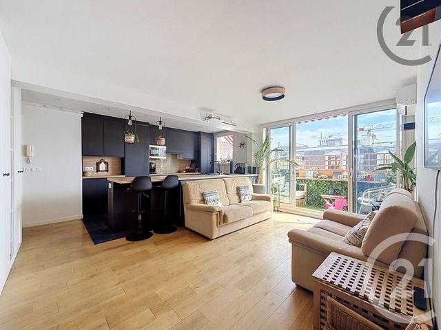 Appartement F3 à vendre - 3 pièces - 63.83 m2 - LEVALLOIS PERRET - 92 - ILE-DE-FRANCE - Century 21 Anatole France