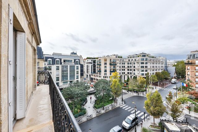  - LEVALLOIS PERRET - 