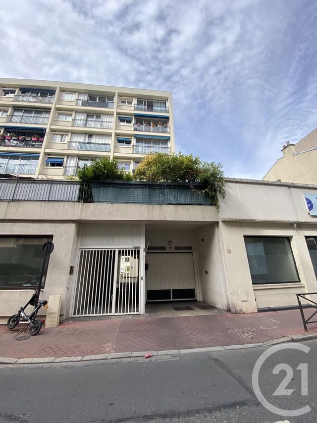 parking à louer - 12.0 m2 - LEVALLOIS PERRET - 92 - ILE-DE-FRANCE - Century 21 Anatole France