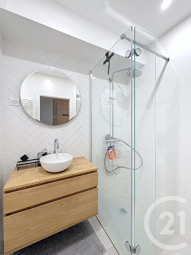 Appartement F2 à louer - 2 pièces - 42.59 m2 - LEVALLOIS PERRET - 92 - ILE-DE-FRANCE - Century 21 Anatole France