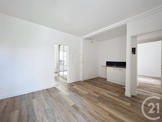 Appartement F4 à vendre - 4 pièces - 61.0 m2 - LEVALLOIS PERRET - 92 - ILE-DE-FRANCE - Century 21 Anatole France