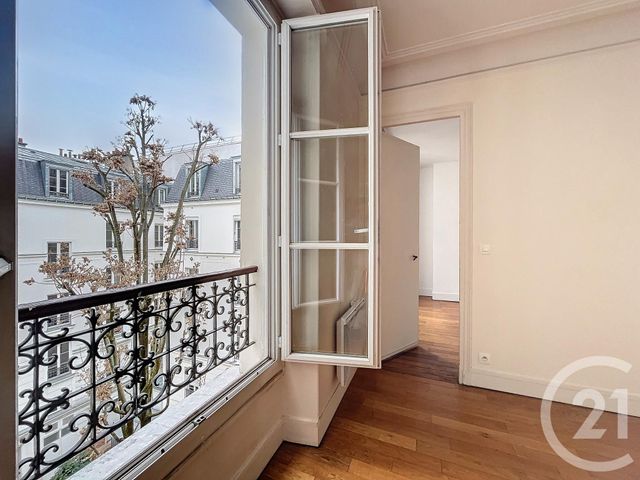 Appartement F2 à vendre - 2 pièces - 40.0 m2 - LEVALLOIS PERRET - 92 - ILE-DE-FRANCE - Century 21 Anatole France