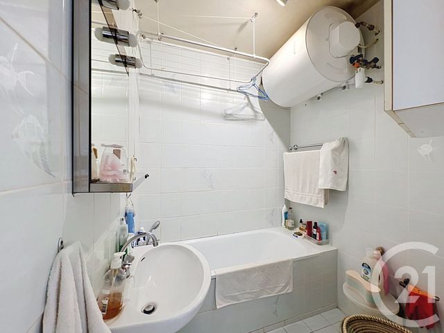 Appartement F4 à vendre - 4 pièces - 80.31 m2 - LEVALLOIS PERRET - 92 - ILE-DE-FRANCE - Century 21 Anatole France