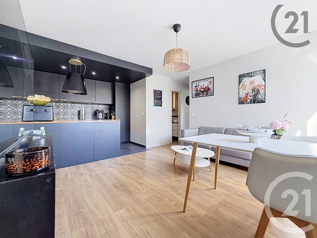 Appartement F3 à vendre - 3 pièces - 51.15 m2 - LEVALLOIS PERRET - 92 - ILE-DE-FRANCE - Century 21 Anatole France