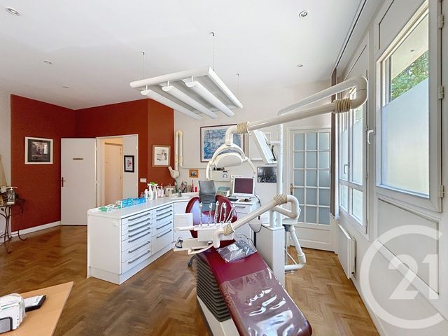 Appartement F2 à vendre - 2 pièces - 47.16 m2 - LEVALLOIS PERRET - 92 - ILE-DE-FRANCE - Century 21 Anatole France