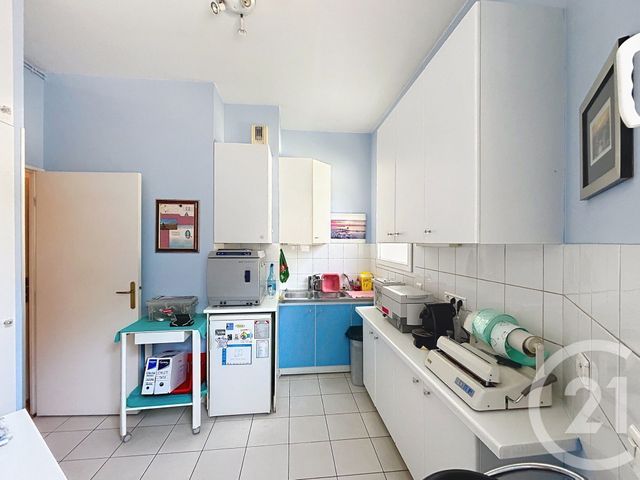 Appartement F2 à vendre - 2 pièces - 47.16 m2 - LEVALLOIS PERRET - 92 - ILE-DE-FRANCE - Century 21 Anatole France