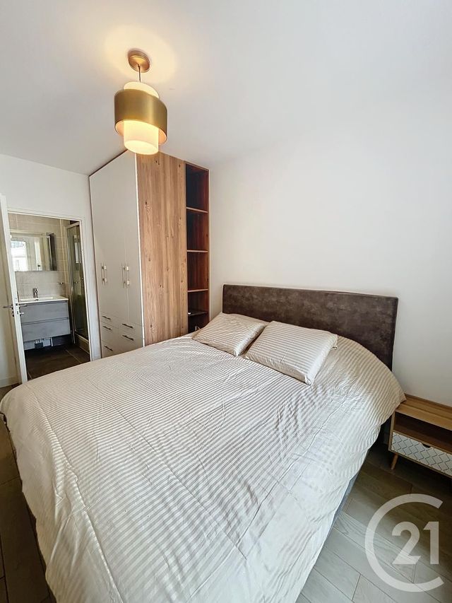 Appartement F4 à louer - 4 pièces - 119.3 m2 - LEVALLOIS PERRET - 92 - ILE-DE-FRANCE - Century 21 Anatole France