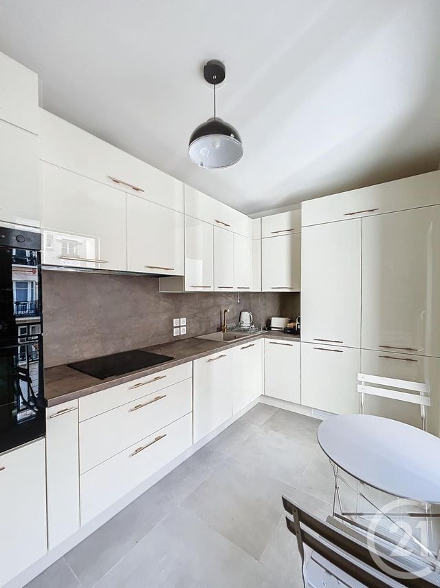 Appartement F4 à louer - 4 pièces - 119.3 m2 - LEVALLOIS PERRET - 92 - ILE-DE-FRANCE - Century 21 Anatole France