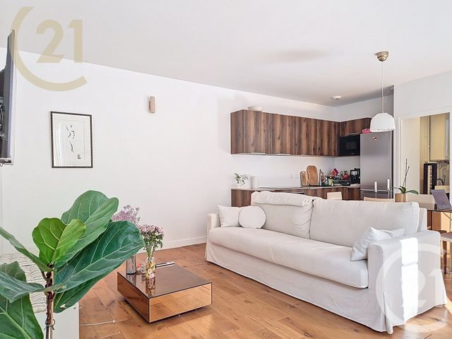 Appartement F2 à vendre - 2 pièces - 49.75 m2 - PARIS - 75013 - ILE-DE-FRANCE - Century 21 Anatole France