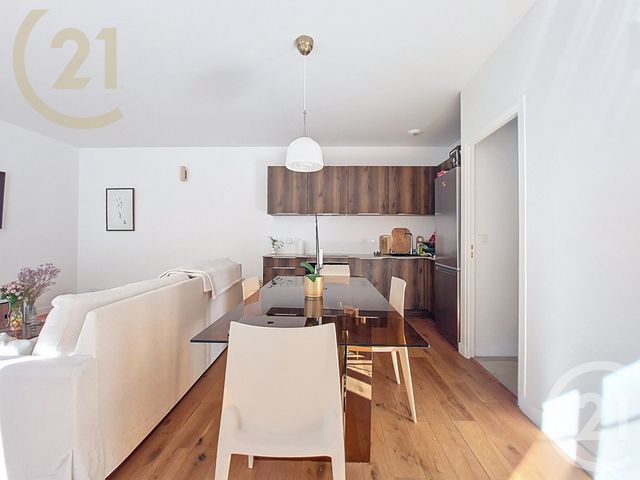 Appartement F2 à vendre - 2 pièces - 49.75 m2 - PARIS - 75013 - ILE-DE-FRANCE - Century 21 Anatole France