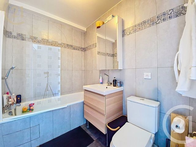 Appartement F5 à vendre - 5 pièces - 136.01 m2 - LEVALLOIS PERRET - 92 - ILE-DE-FRANCE - Century 21 Anatole France