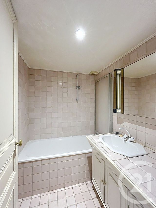 Appartement F3 à vendre - 3 pièces - 45.0 m2 - LEVALLOIS PERRET - 92 - ILE-DE-FRANCE - Century 21 Anatole France