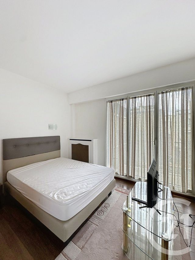 Appartement F2 à louer - 2 pièces - 63.87 m2 - NEUILLY SUR SEINE - 92 - ILE-DE-FRANCE - Century 21 Anatole France