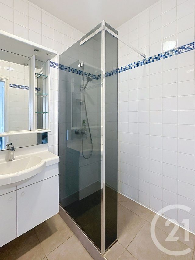 Appartement F2 à louer - 2 pièces - 63.87 m2 - NEUILLY SUR SEINE - 92 - ILE-DE-FRANCE - Century 21 Anatole France