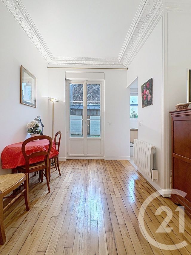 Appartement F1 à louer - 1 pièce - 20.0 m2 - LEVALLOIS PERRET - 92 - ILE-DE-FRANCE - Century 21 Anatole France