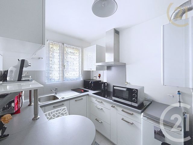 Appartement F2 à vendre - 2 pièces - 51.16 m2 - LEVALLOIS PERRET - 92 - ILE-DE-FRANCE - Century 21 Anatole France