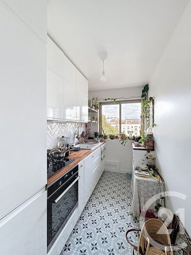 Appartement F2 à louer - 2 pièces - 43.39 m2 - LEVALLOIS PERRET - 92 - ILE-DE-FRANCE - Century 21 Anatole France