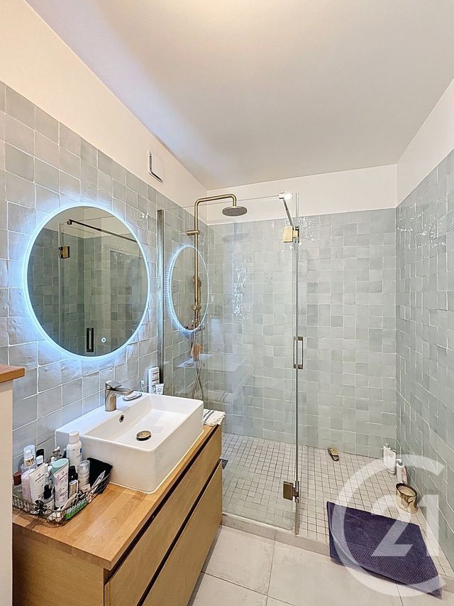 Appartement F2 à louer - 2 pièces - 43.39 m2 - LEVALLOIS PERRET - 92 - ILE-DE-FRANCE - Century 21 Anatole France