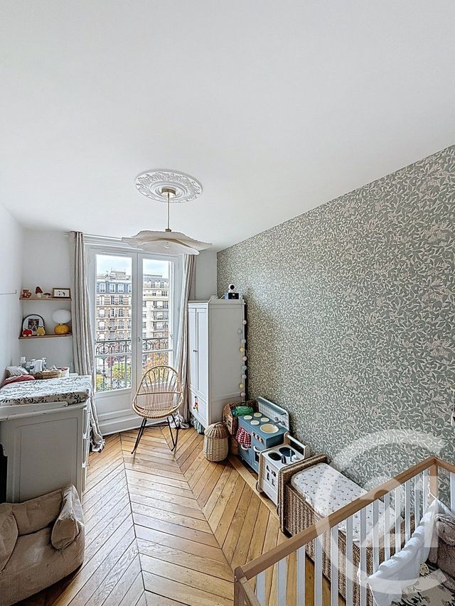 Appartement F4 à louer - 4 pièces - 92.0 m2 - LEVALLOIS PERRET - 92 - ILE-DE-FRANCE - Century 21 Anatole France