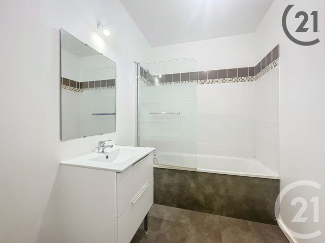 Appartement F3 à vendre - 3 pièces - 76.63 m2 - LEVALLOIS PERRET - 92 - ILE-DE-FRANCE - Century 21 Anatole France