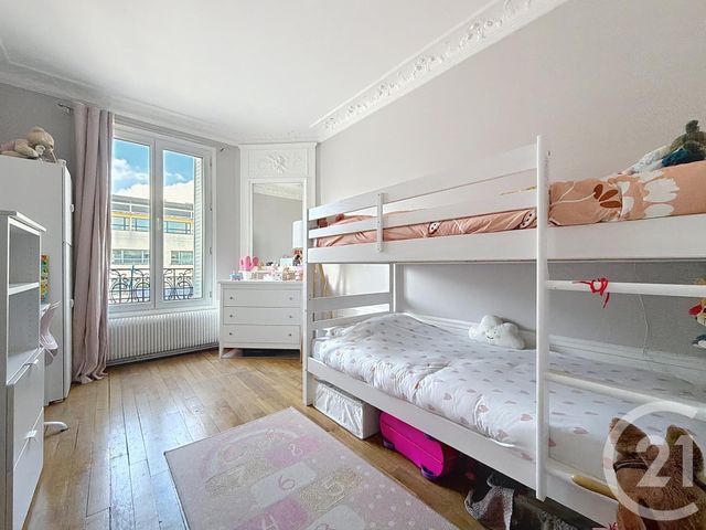 Afficher la photo en grand Appartement F3 à vendre - 3 pièces - 59.02 m2 - LEVALLOIS PERRET - 92 - ILE-DE-FRANCE - Century 21 Anatole France