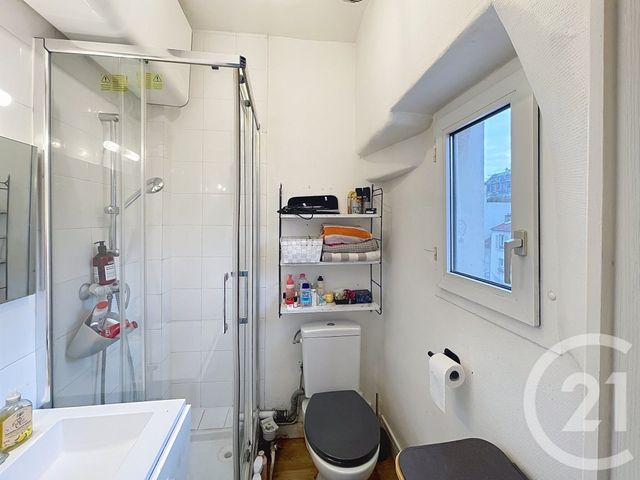 Appartement F2 à vendre - 2 pièces - 29.5 m2 - LEVALLOIS PERRET - 92 - ILE-DE-FRANCE - Century 21 Anatole France