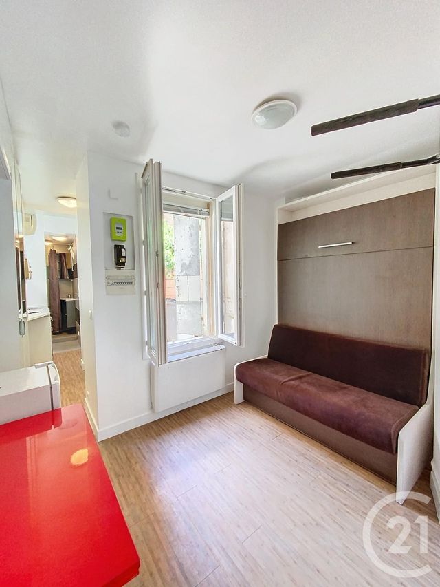 Appartement Studio à louer CLICHY