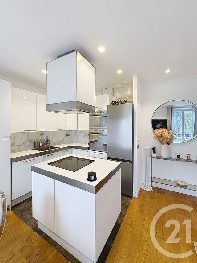 Appartement F3 à louer - 3 pièces - 62.17 m2 - LEVALLOIS PERRET - 92 - ILE-DE-FRANCE - Century 21 Anatole France