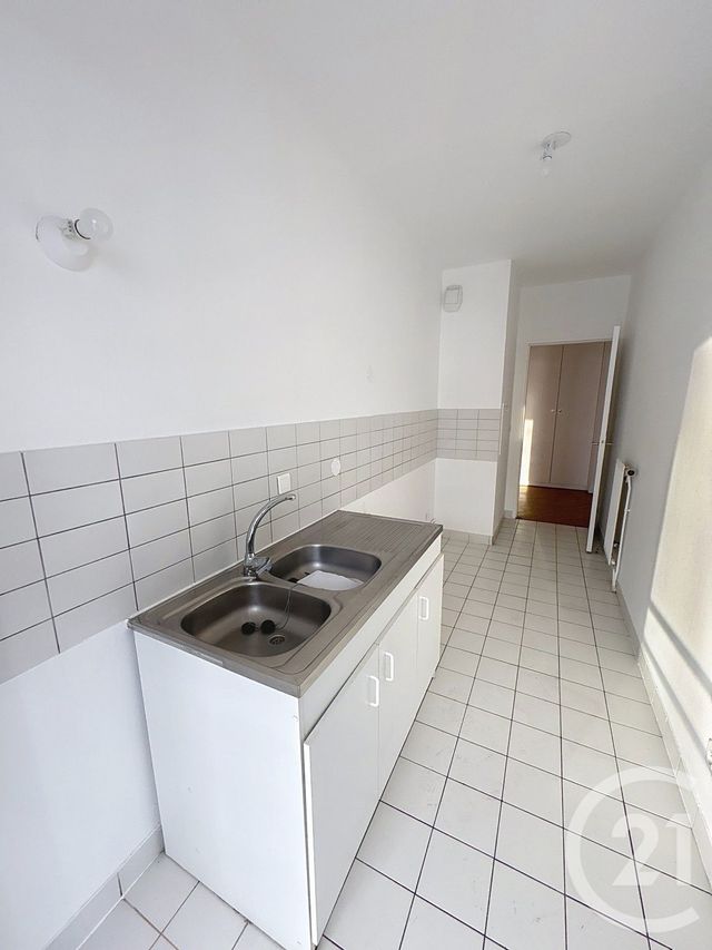 Appartement F2 à louer - 2 pièces - 51.3 m2 - LEVALLOIS PERRET - 92 - ILE-DE-FRANCE - Century 21 Anatole France