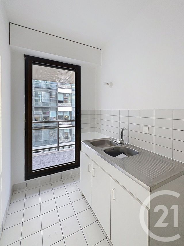 Appartement F2 à louer - 2 pièces - 51.3 m2 - LEVALLOIS PERRET - 92 - ILE-DE-FRANCE - Century 21 Anatole France