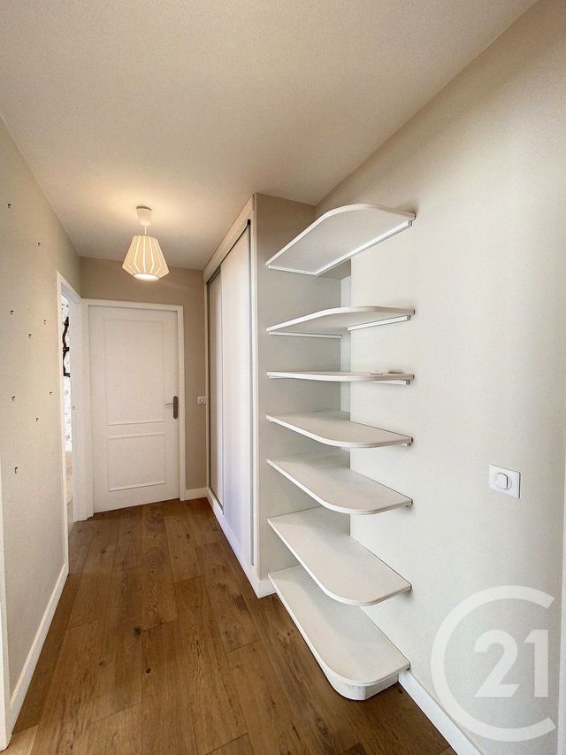 Appartement F3 à louer - 3 pièces - 78.0 m2 - LEVALLOIS PERRET - 92 - ILE-DE-FRANCE - Century 21 Anatole France