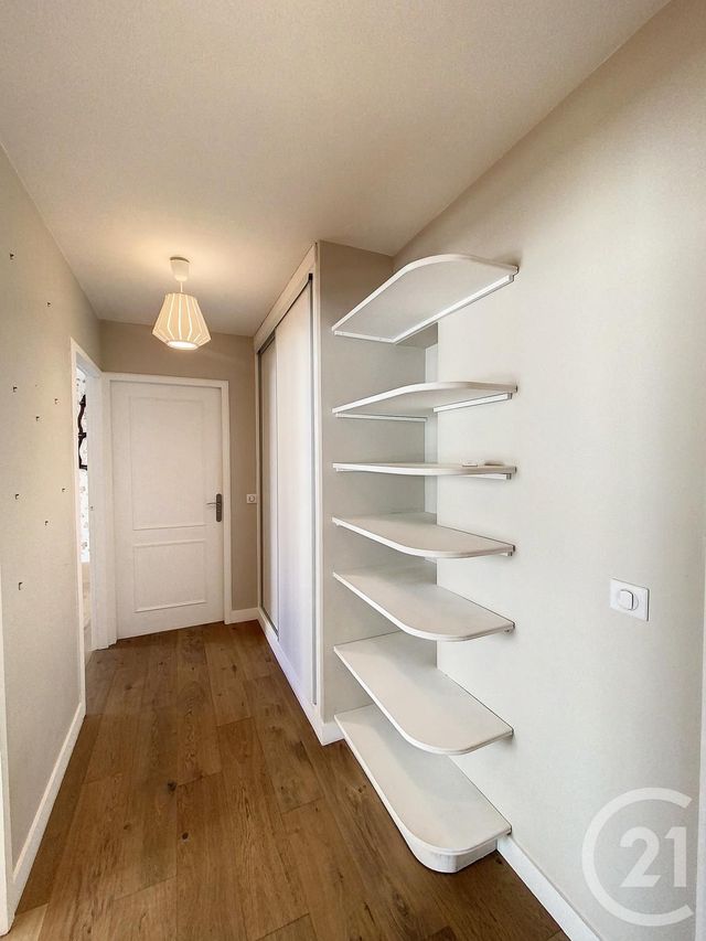 Appartement F3 à louer - 3 pièces - 78.0 m2 - LEVALLOIS PERRET - 92 - ILE-DE-FRANCE - Century 21 Anatole France