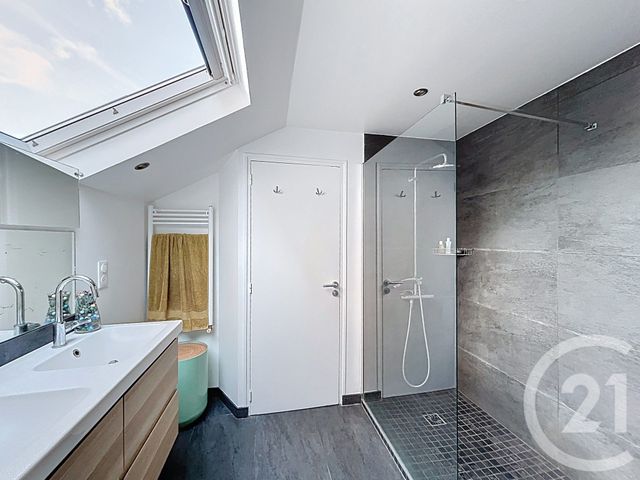 Appartement F5 à vendre - 5 pièces - 124.0 m2 - LES LILAS - 93 - ILE-DE-FRANCE - Century 21 Anatole France