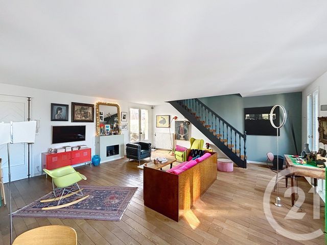 Appartement F5 à vendre - 5 pièces - 124.0 m2 - LES LILAS - 93 - ILE-DE-FRANCE - Century 21 Anatole France
