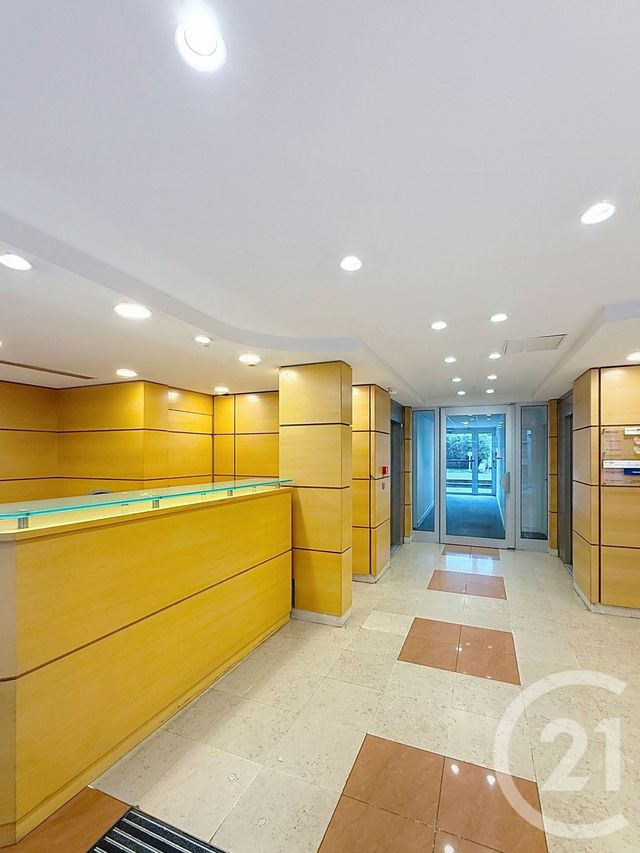 Appartement F2 à louer - 2 pièces - 34.0 m2 - LEVALLOIS PERRET - 92 - ILE-DE-FRANCE - Century 21 Anatole France