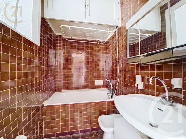 Appartement F3 à vendre - 3 pièces - 65.5 m2 - LEVALLOIS PERRET - 92 - ILE-DE-FRANCE - Century 21 Anatole France