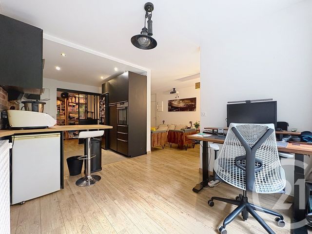 Appartement F3 à vendre - 3 pièces - 66.68 m2 - LEVALLOIS PERRET - 92 - ILE-DE-FRANCE - Century 21 Anatole France
