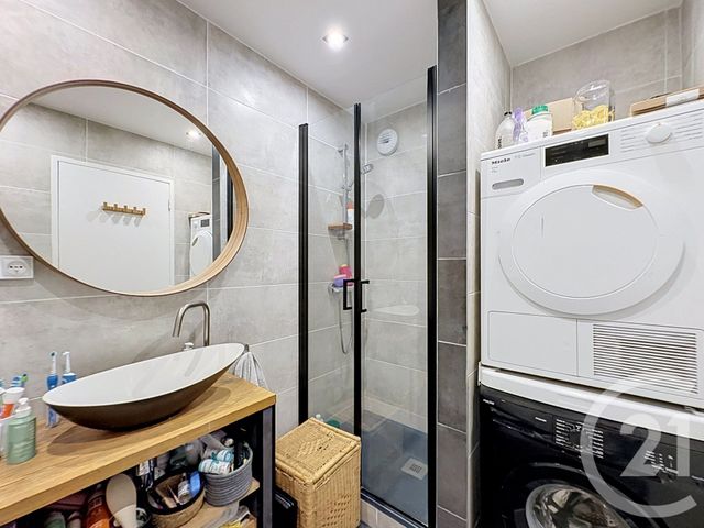 Appartement F3 à vendre - 3 pièces - 66.68 m2 - LEVALLOIS PERRET - 92 - ILE-DE-FRANCE - Century 21 Anatole France