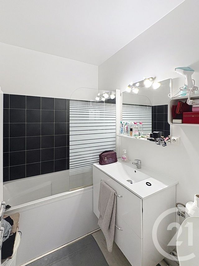 Appartement F2 à louer - 2 pièces - 40.0 m2 - BOULOGNE BILLANCOURT - 92 - ILE-DE-FRANCE - Century 21 Anatole France