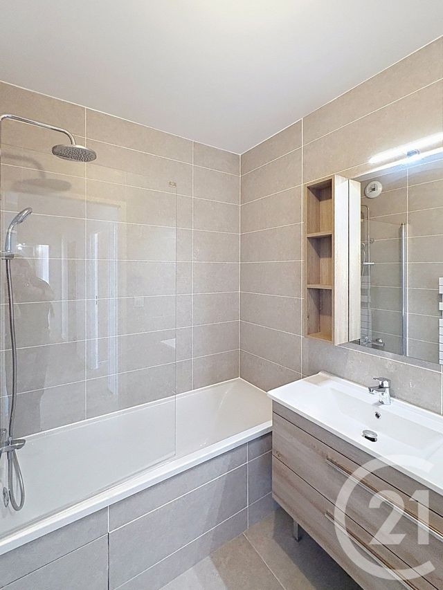 Appartement F4 à louer - 4 pièces - 89.96 m2 - CLICHY - 92 - ILE-DE-FRANCE - Century 21 Anatole France