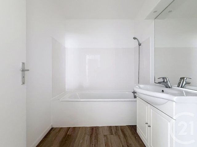 Appartement F3 à vendre - 3 pièces - 69.0 m2 - LEVALLOIS PERRET - 92 - ILE-DE-FRANCE - Century 21 Anatole France