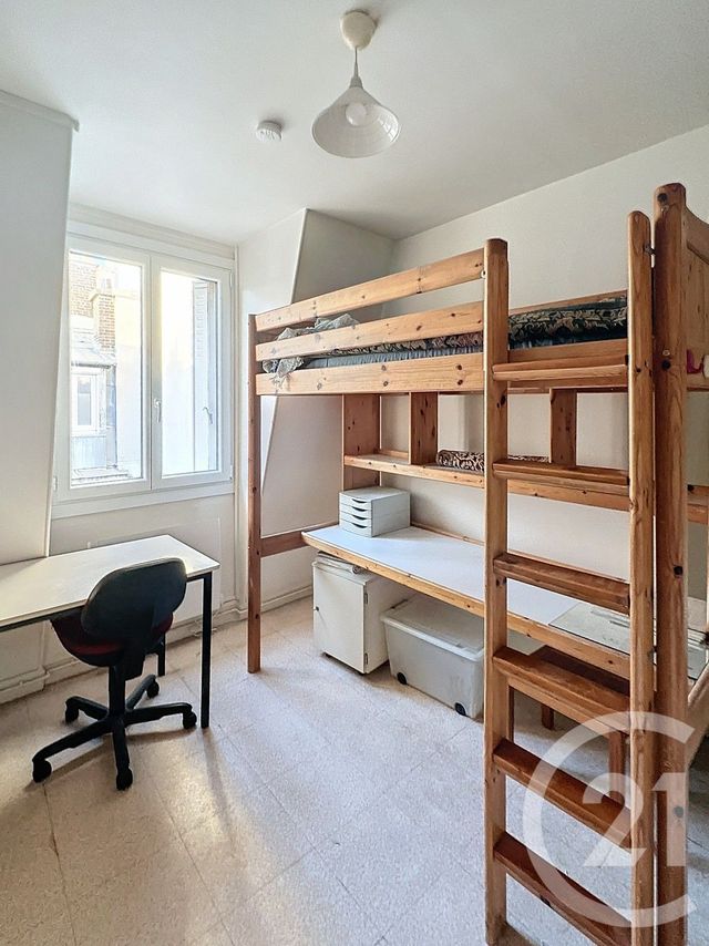 Appartement Chambre à vendre - 1 pièce - 9.75 m2 - PARIS - 75017 - ILE-DE-FRANCE - Century 21 Anatole France