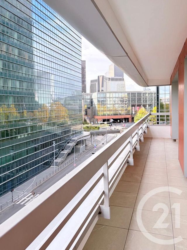 Appartement à louer - 4 pièces - 87.0 m2 - COURBEVOIE - 92 - ILE-DE-FRANCE - Century 21 Anatole France