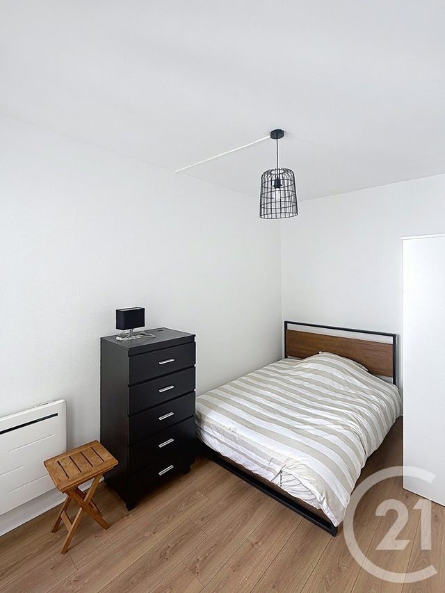 Appartement F2 à louer - 2 pièces - 28.0 m2 - LEVALLOIS PERRET - 92 - ILE-DE-FRANCE - Century 21 Anatole France