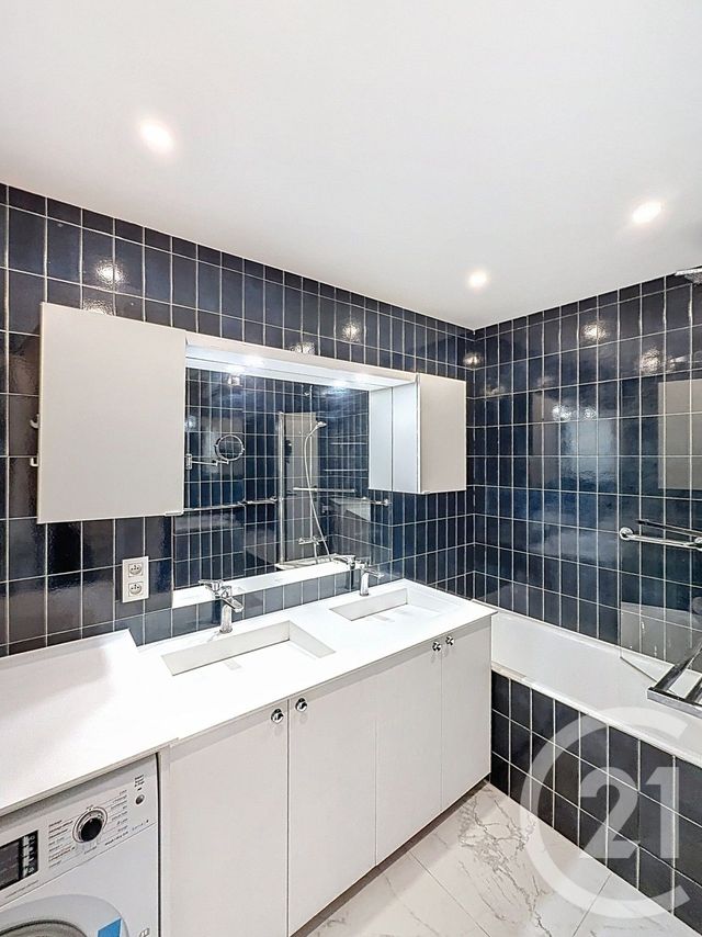 Appartement F3 à louer - 3 pièces - 74.0 m2 - NEUILLY SUR SEINE - 92 - ILE-DE-FRANCE - Century 21 Anatole France