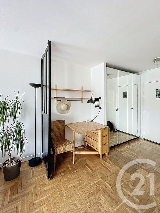 Appartement F1 à louer - 1 pièce - 28.0 m2 - LEVALLOIS PERRET - 92 - ILE-DE-FRANCE - Century 21 Anatole France