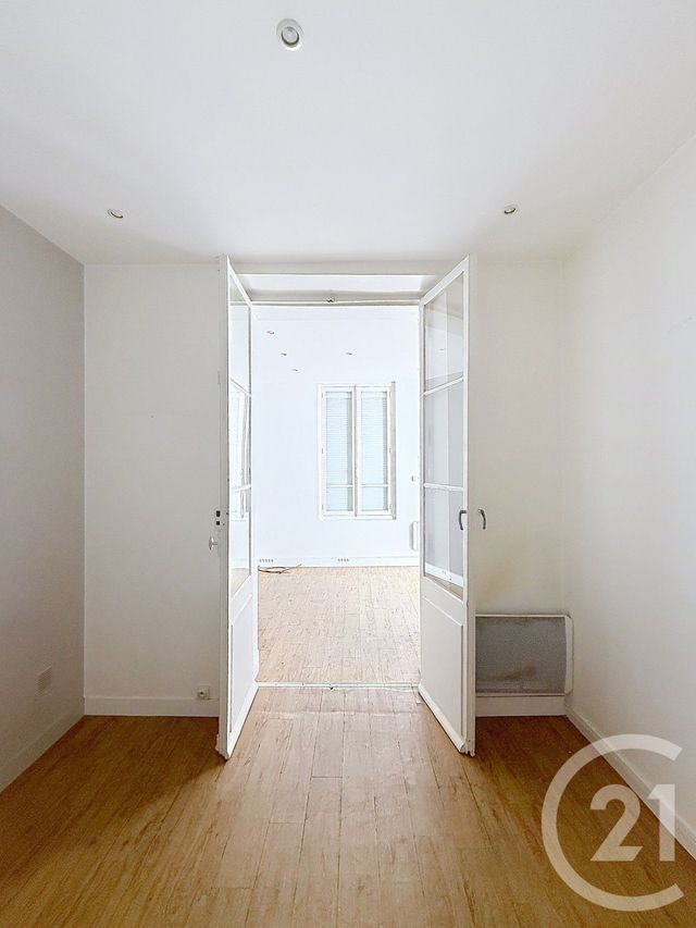 Appartement à louer - 2 pièces - 23.0 m2 - LEVALLOIS PERRET - 92 - ILE-DE-FRANCE - Century 21 Anatole France