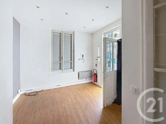 Appartement à louer - 2 pièces - 23.0 m2 - LEVALLOIS PERRET - 92 - ILE-DE-FRANCE - Century 21 Anatole France