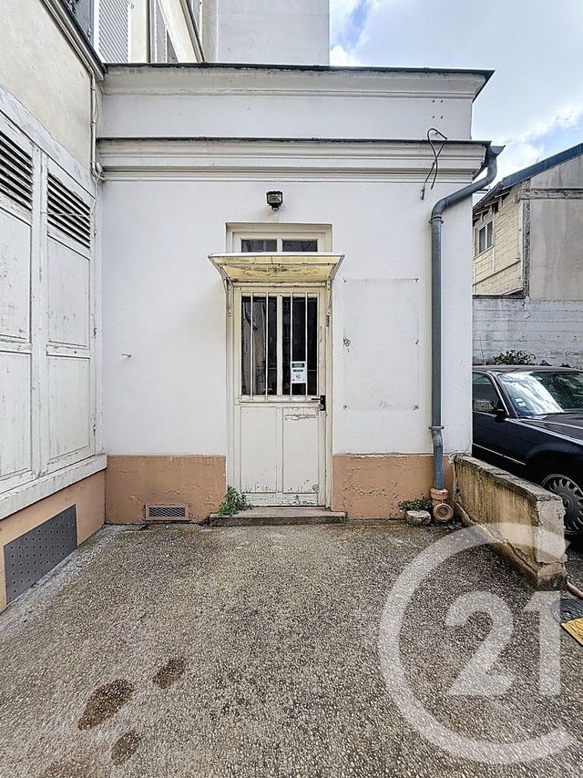 Appartement à louer - 2 pièces - 23.0 m2 - LEVALLOIS PERRET - 92 - ILE-DE-FRANCE - Century 21 Anatole France